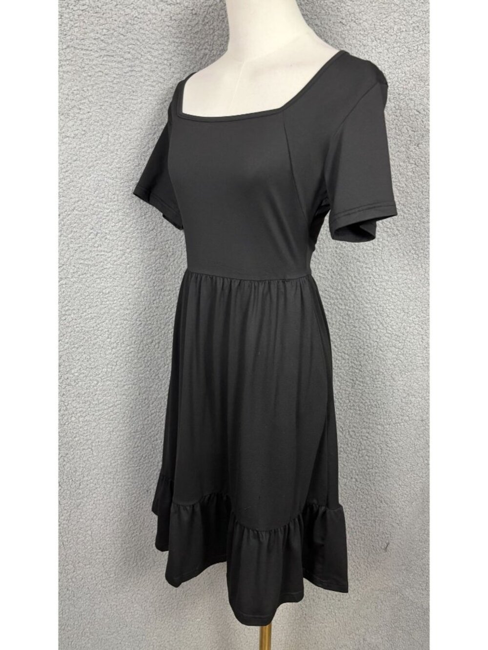 AUSELILY Women's Tank Dress Square Neckline Ruffle Hem Black Small New With Tags - Picture 4 of 8
